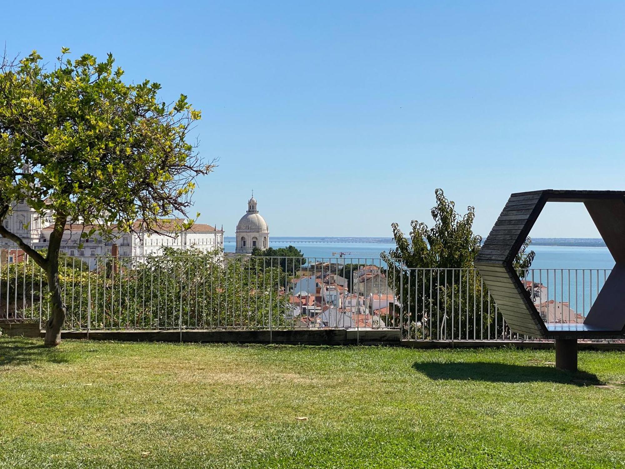 Castle Inn Lisbon Apartments Lisboa Exterior foto
