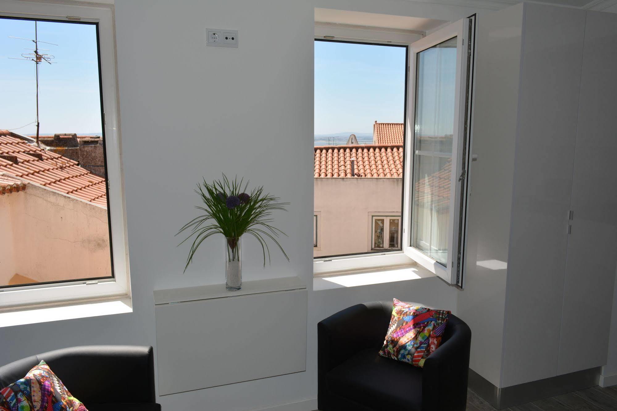 Castle Inn Lisbon Apartments Lisboa Exterior foto